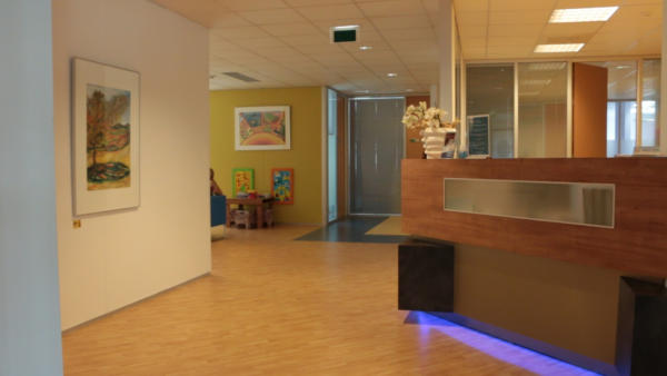 Mvi 7438 Mov 01 32 30 04 Still001