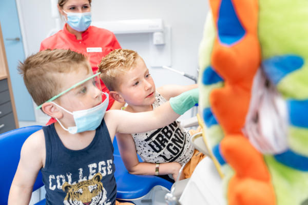 Socials Verhagen Volledig Mondzorg Liike 08701